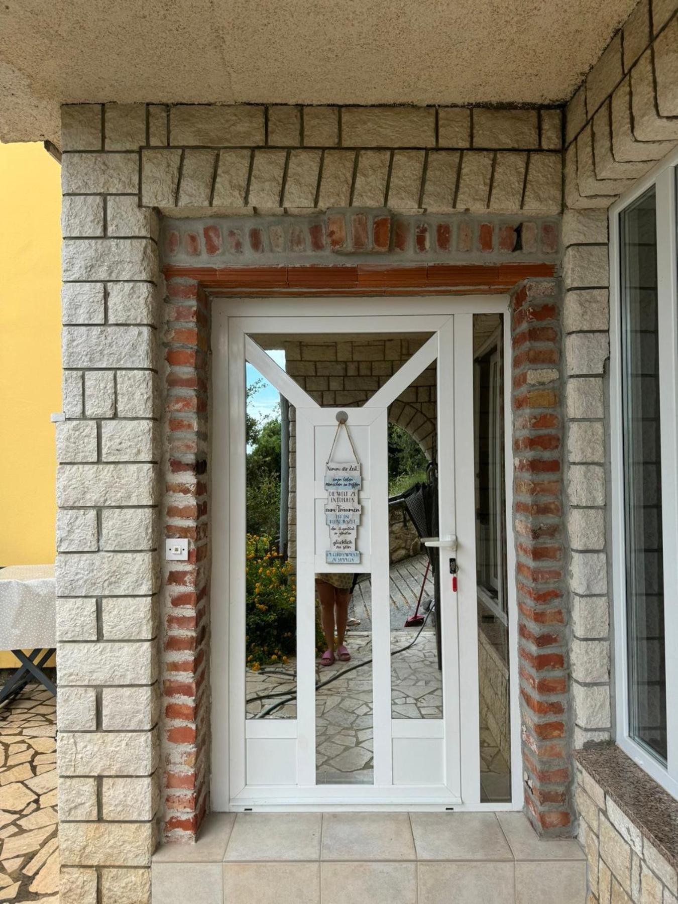 Apartments Dumicic 苏佩塔斯卡德拉加 外观 照片