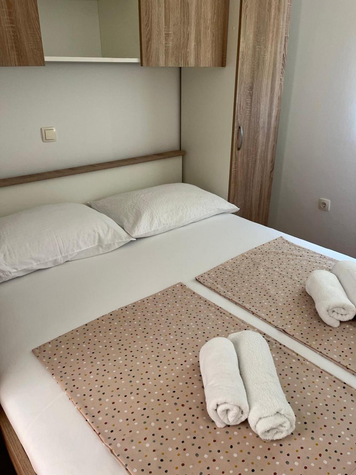 Apartments Dumicic 苏佩塔斯卡德拉加 外观 照片